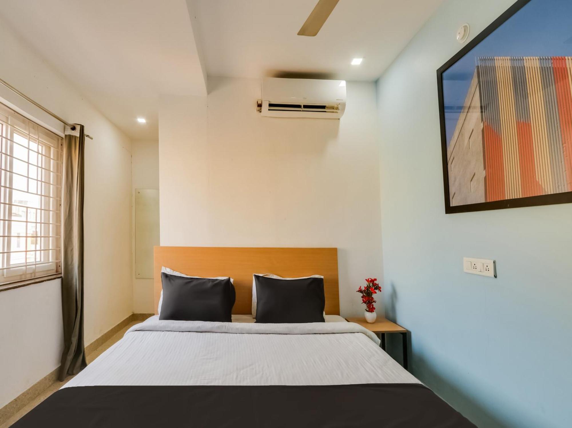Super Townhouse Qualia Prime Hotel Near Nexus Mall Hyderabad Exteriör bild